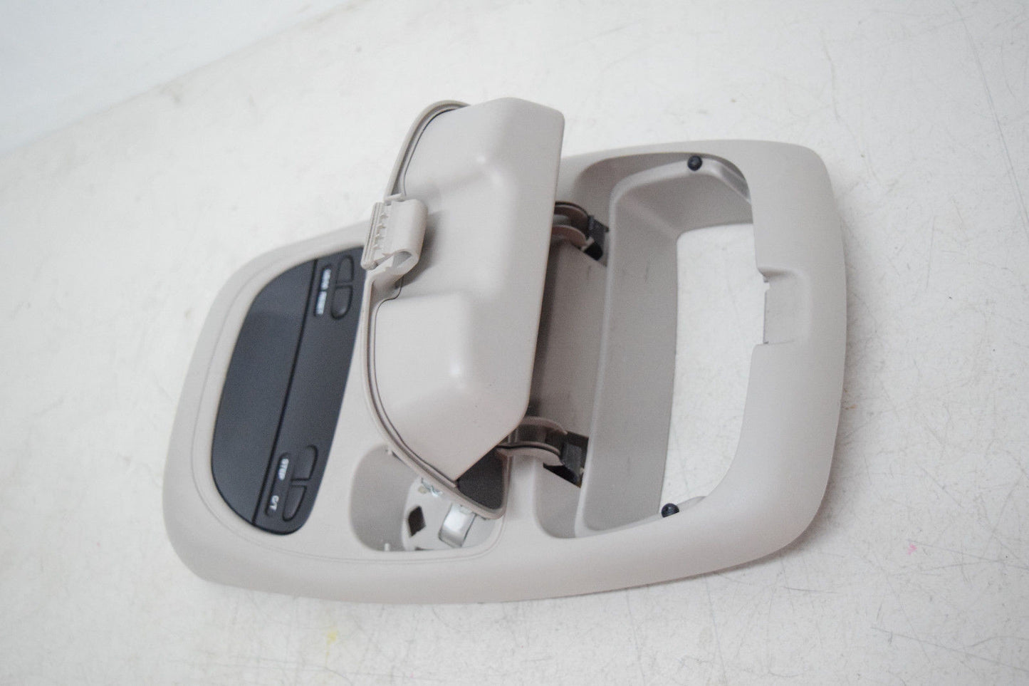 02 03 04 05 06 07 08 RAM 1500 OVERHEAD DOME LIGHT DISPLAY STORAGE OEM