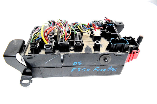 05 06 07 FORD F250 F350 ENGINE BAY FUSE BOX 5C3T14A067BE
