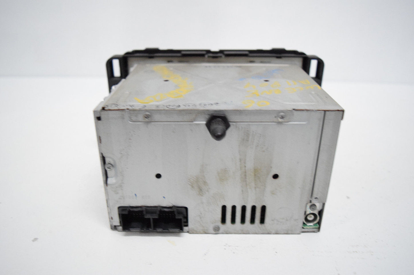 06 07 08 09 BUICK LUCERENE RADIO CD PLAYER OEM AUX MP3 INPUT OEM