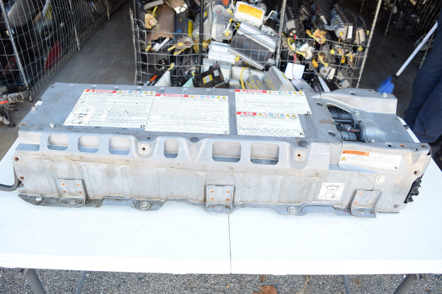 01 02 03 TOYOTA PRIUS BATTERY COMPLETE PACK TESTED GOOD WORKING CONDITION