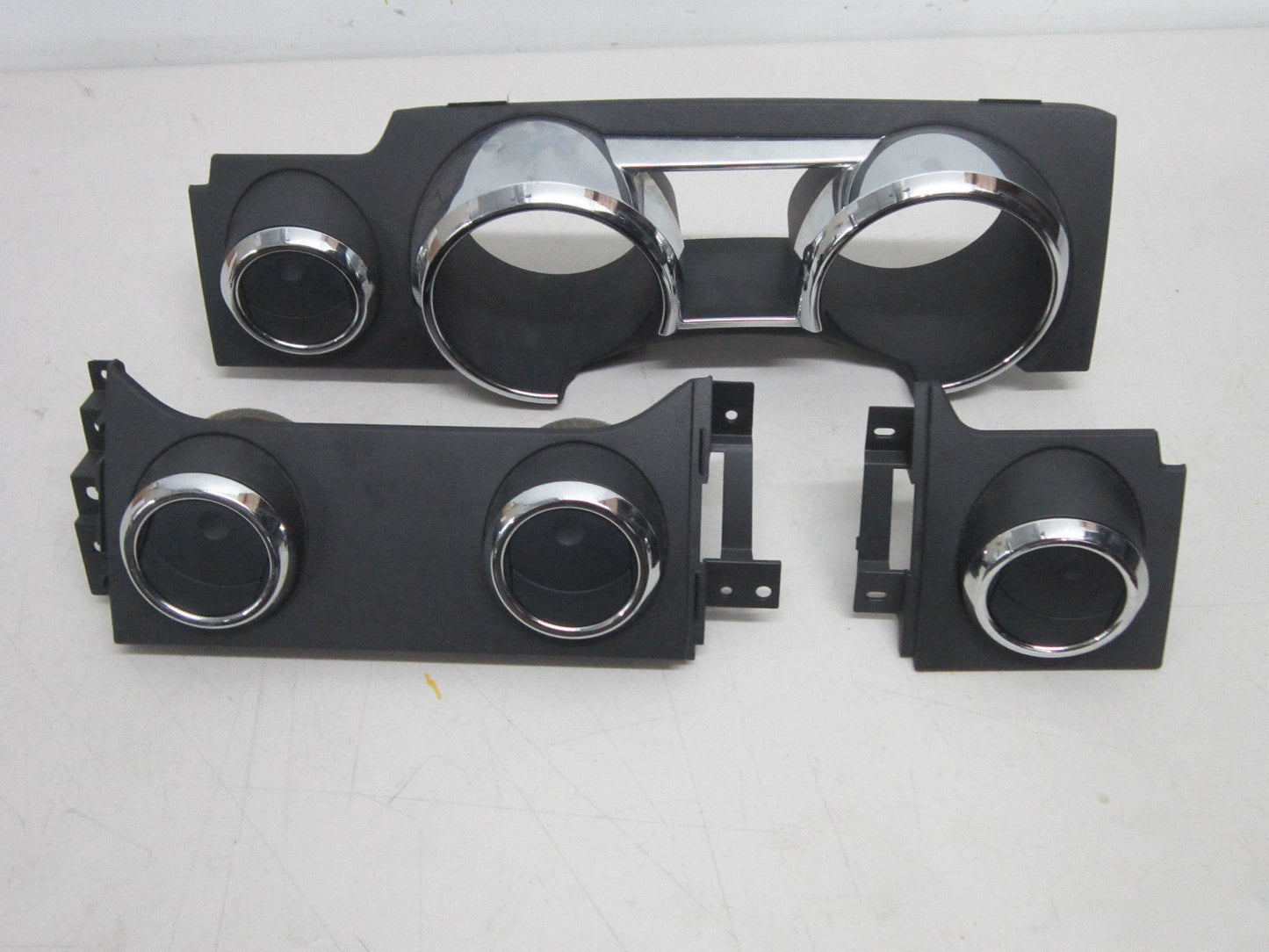 05 06 07 08 09 FORD MUSTANG BLACK CHROME DASH VENTS SPEEDOMETER BEZEL