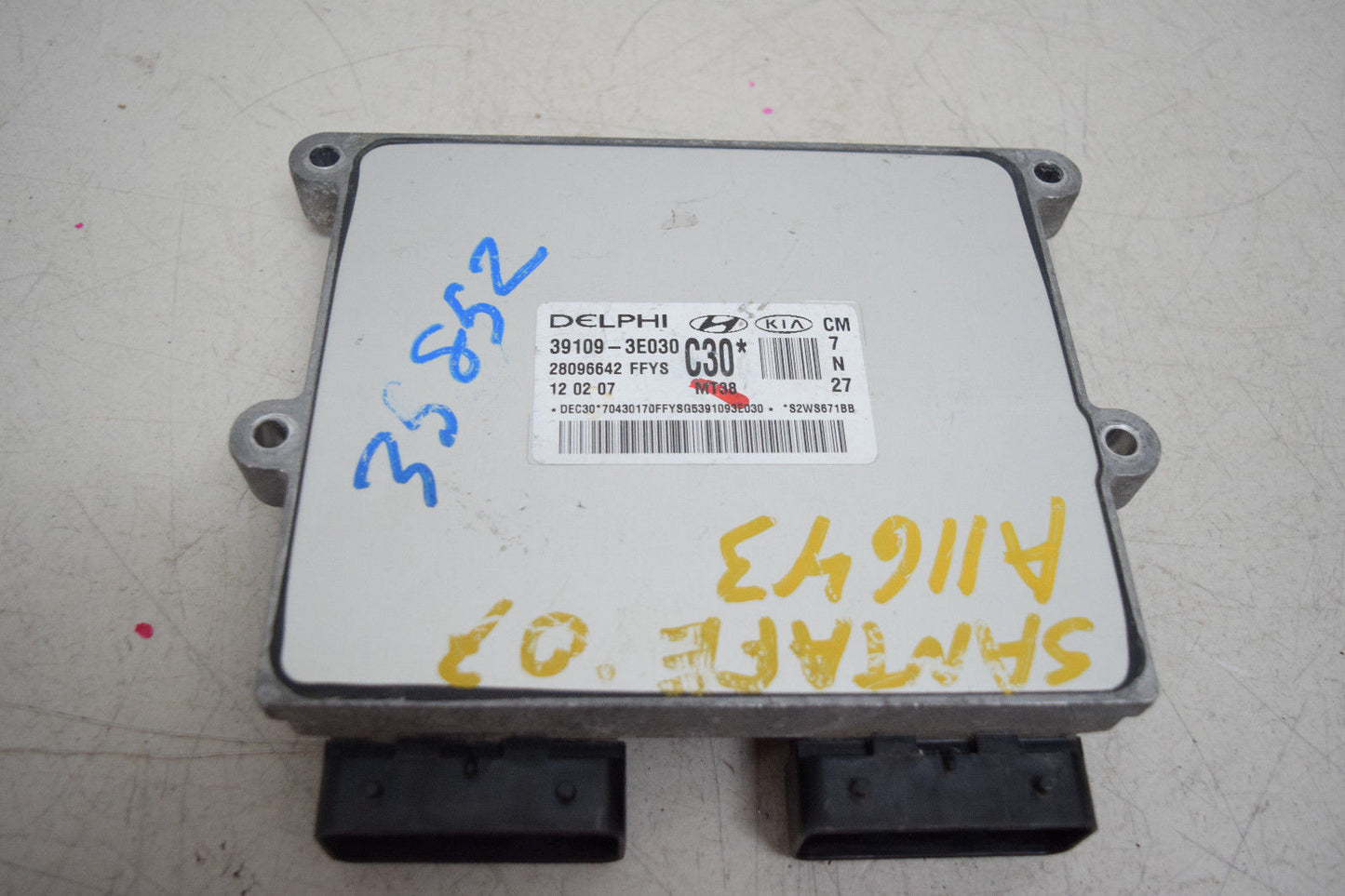 07 08 09 HYUNDAI SANTA FE ECU ECM ENGINE COMPUTER 391093E030 OEM