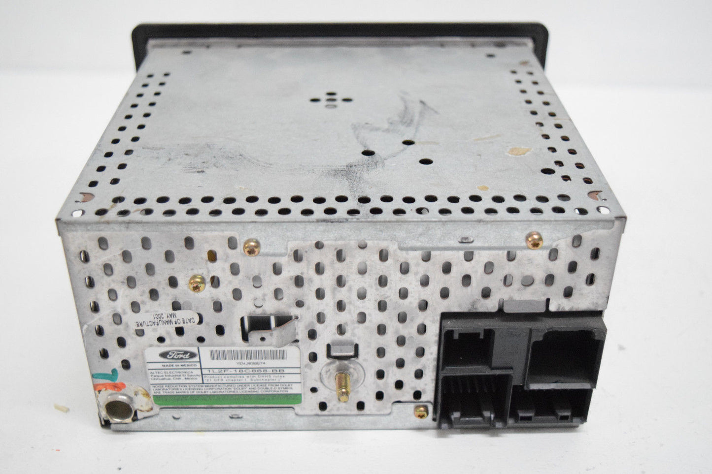 01 02 03 04 05 FORD EXPLORER RADIO CD CASSETTE PLAYER OEM 2