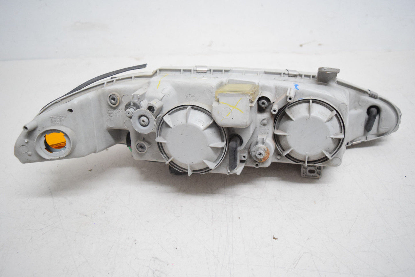 94 95 96 MITSUBISHI GALANT LEFT DRIVER HEADLIGHT LAMP OEM