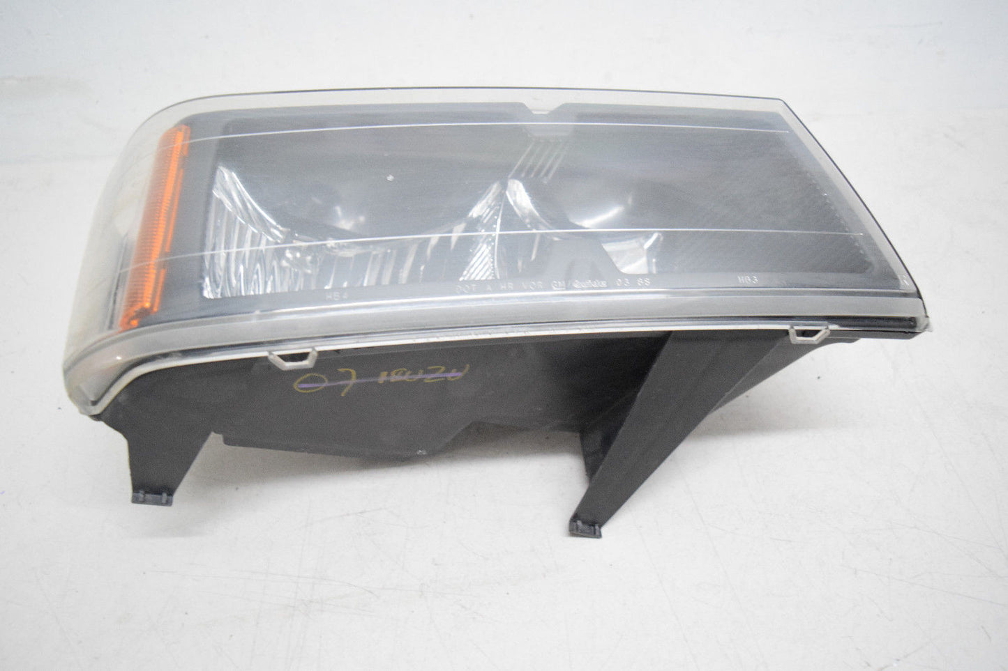 04 05 06 07 08 09 10 11 12 CHEVY COLORADO RIGHT PASSENGER HEAD LIGHT OEM