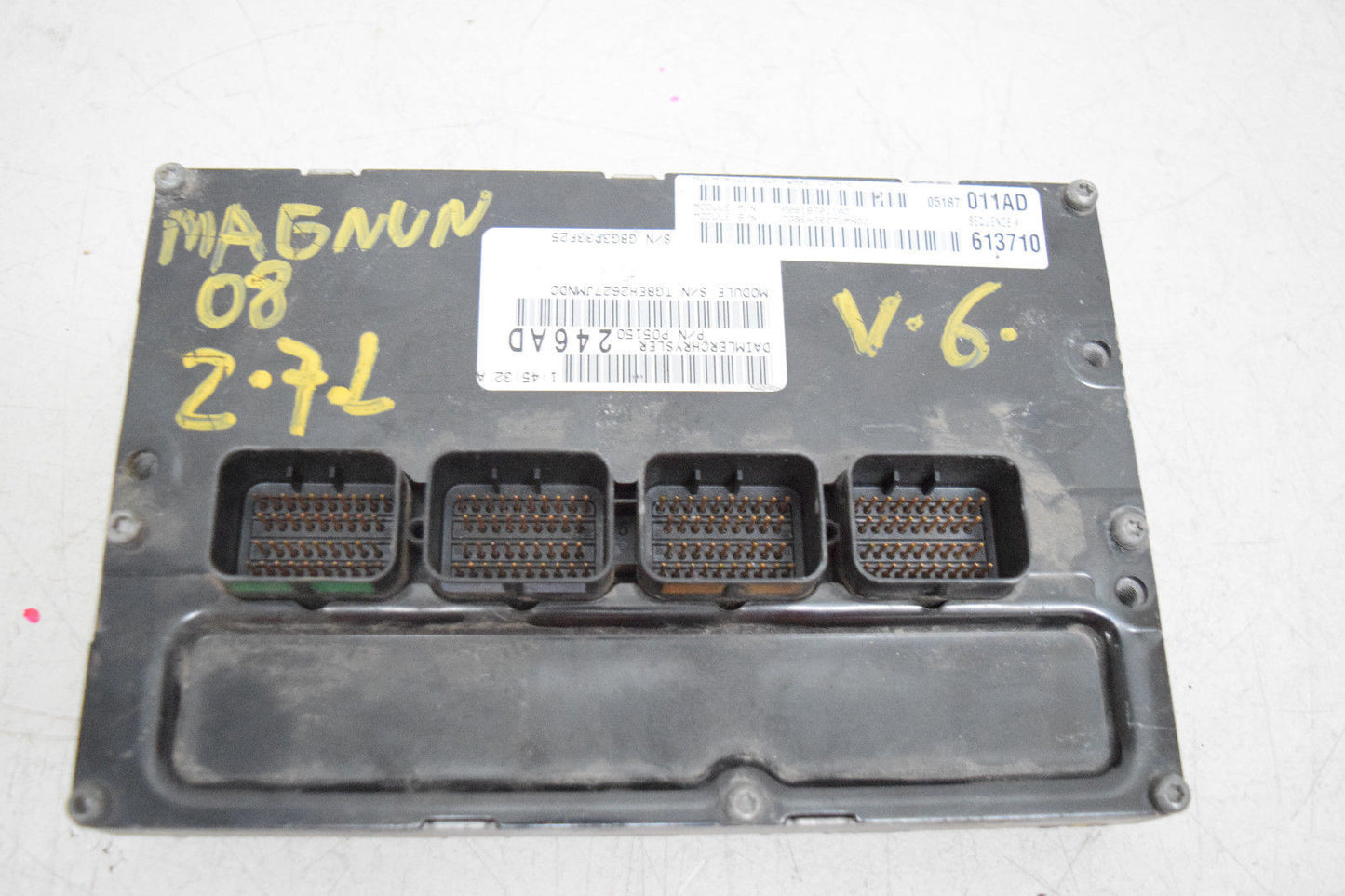 08 09 10 DODGE CHARGE MAGNUM CHRYSLER 300 ECU ECM ENGINE COMPUTER P05187011AD