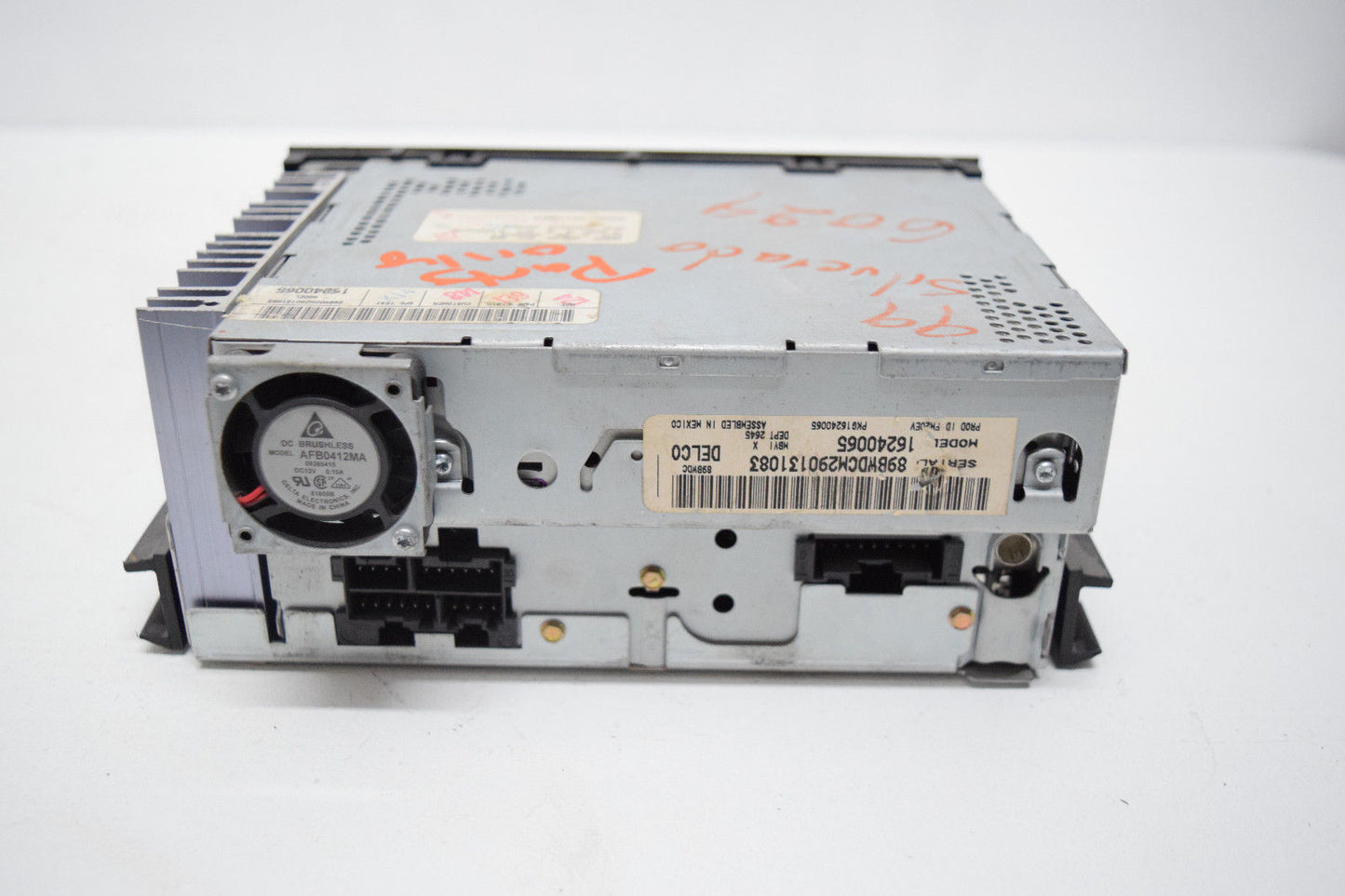 95 96 97 98 99 00 01 02 CHEVY SILVERADO RADIO CD PLAYER MISSING KNOBS
