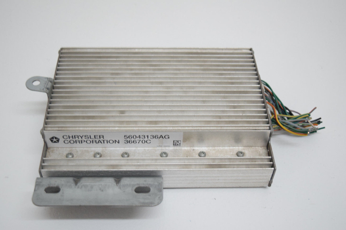 02 03 DODGE RAM 1500 2500 3500 INFINITI AUDIO AMP AMPLIFIER 56043136AG