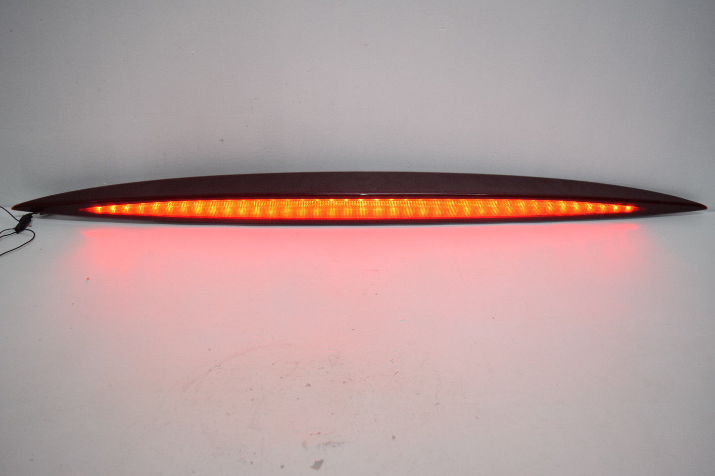 02 03 04 05 06 CADILLAC ESCALADE 3RD THIRD LED BRAKE LIGHT OEM