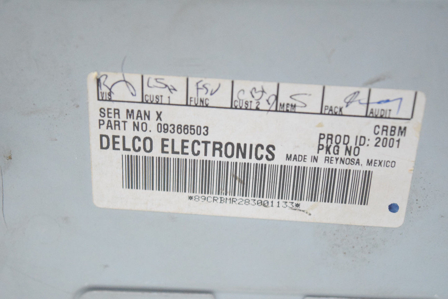 95 96 97 98 99 OLDSMOBILE CUTLASS RADIO CD CASSETTE PLAYER OEM