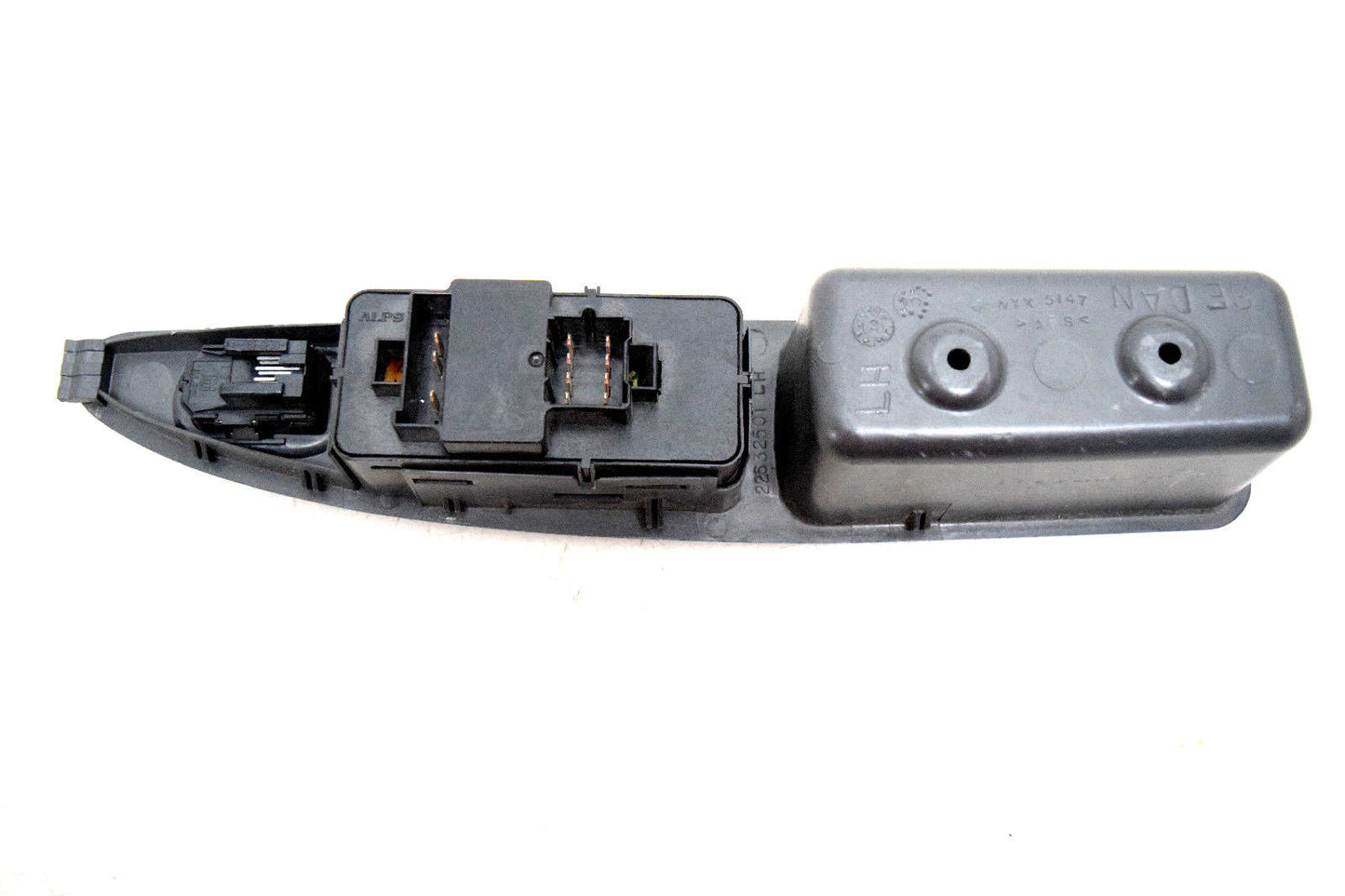 03 04 05 06 07 SATURN ION DRIVER MASTER WINDOW SWITCH OEM