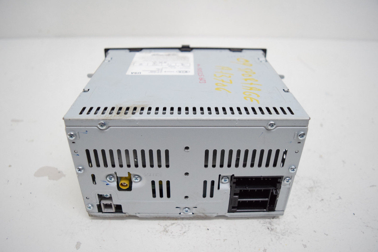 05 06 07 08 09 10 KIA SPORTAGE RADIO 6 DISC CD PLAYER OEM XM READY