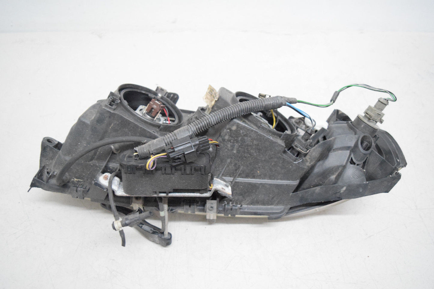 99 00 01 02 03 VOLVO S80 RIGHT PASSENGER HEADLIGHT WITH WIPER MOTOR OEM