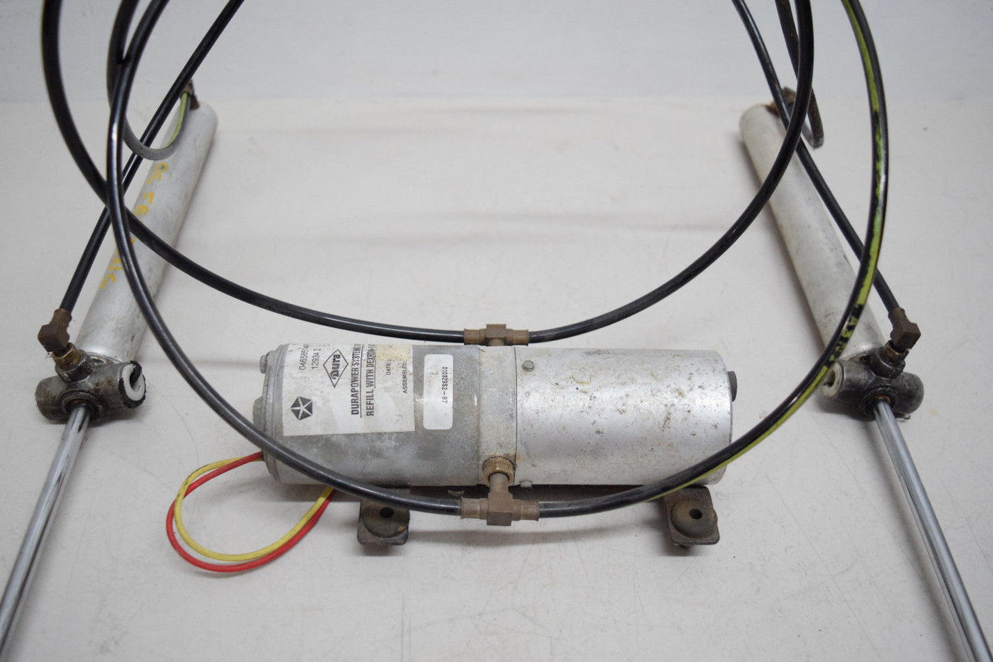 96 - 00 01 02 03 04 05 06 CHRYSLER SEBRING CONVERTABLE ROOF PUMP LINES SHOCKS