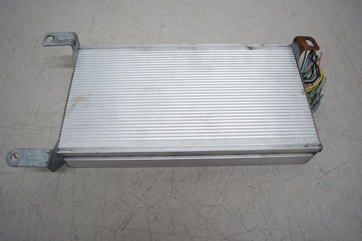 04 05 06 CHRYSLER PACIFICA AUDIO AMP AMPLIFIER 04685876AG OEM