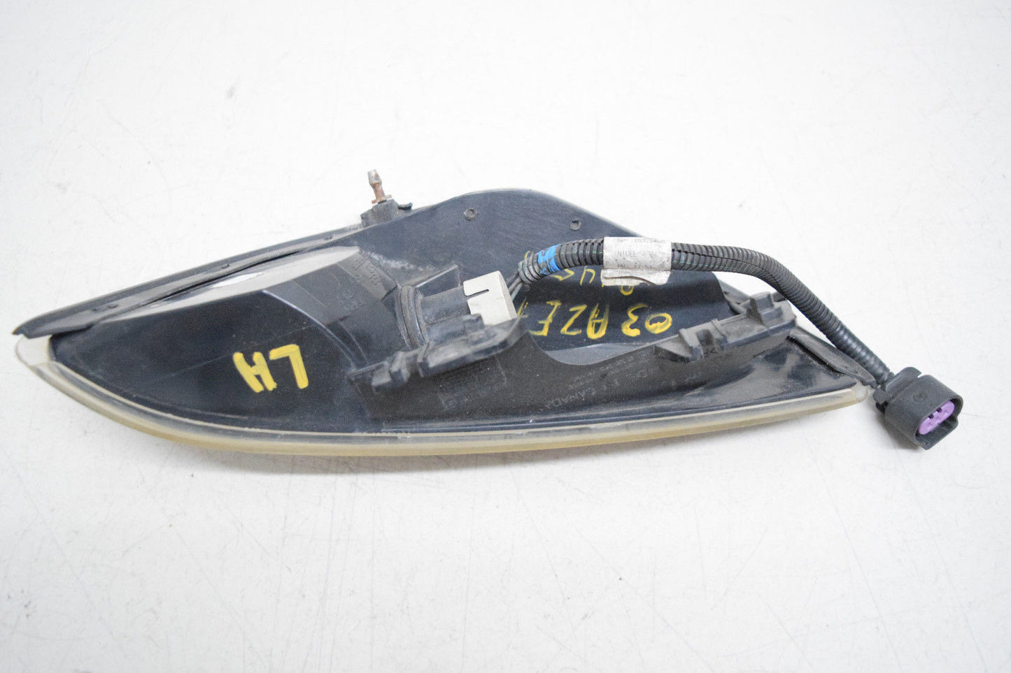 01 02 03 04 05 PONTIAC AZTEK LEFT DRIVER TURN SIGNAL CORNER LAMP CLEAR