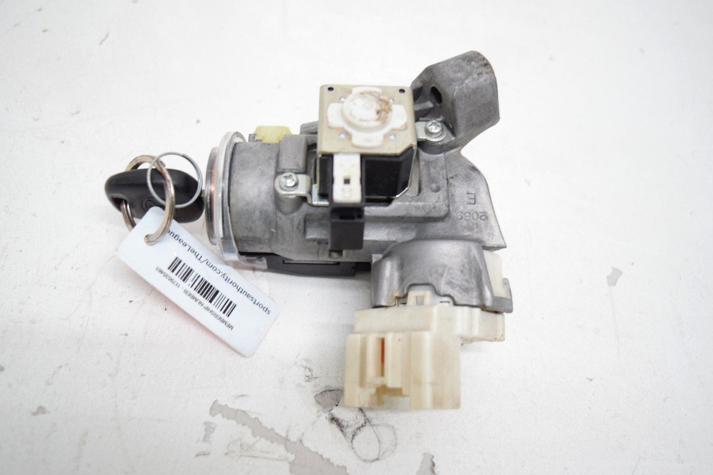 07 08 09 10 11 TOYOTA CAMRY IGNITION  SWITCH WITH KEY
