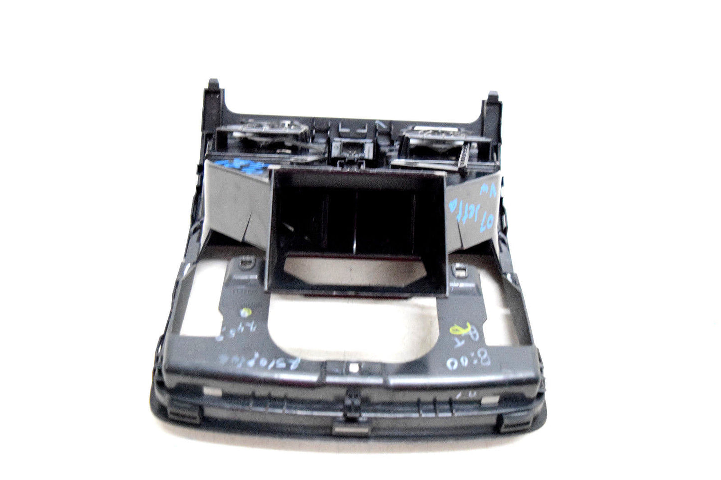 06 07 08 09 VW JETTA CENTER DASH STORAGE VENTS OEM