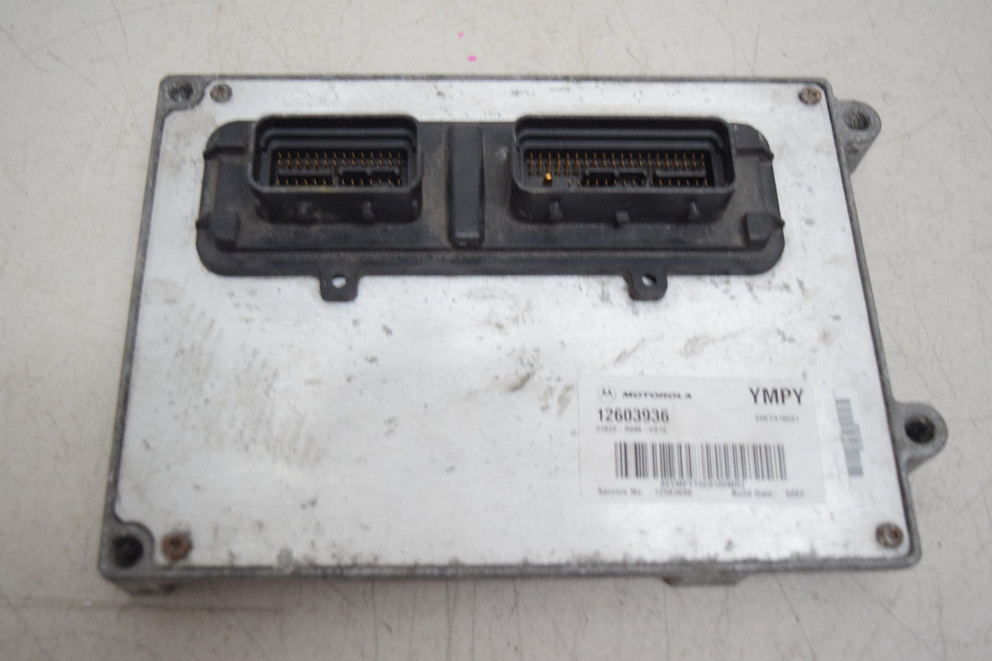 04 05 06 SATURN VUE ECU ECM ENGINE COMPUTER 12603936 OEM