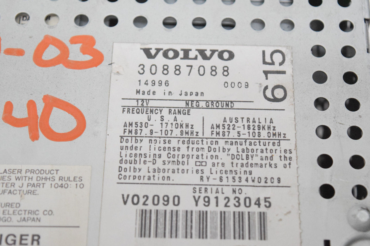 01 02 03 04 05 S40 V40 RADIO CD CASSETTE PLAYER OEM
