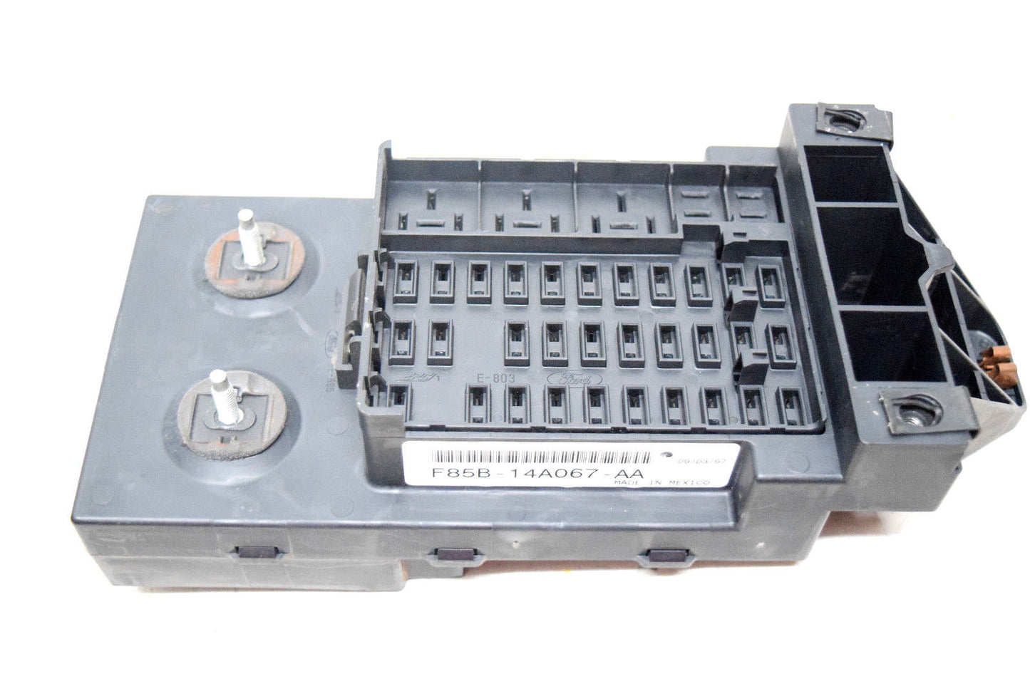 97 98 F150 F250 UNDER DASH FUSE BOX F85B14A067AA NO GEM MODULE