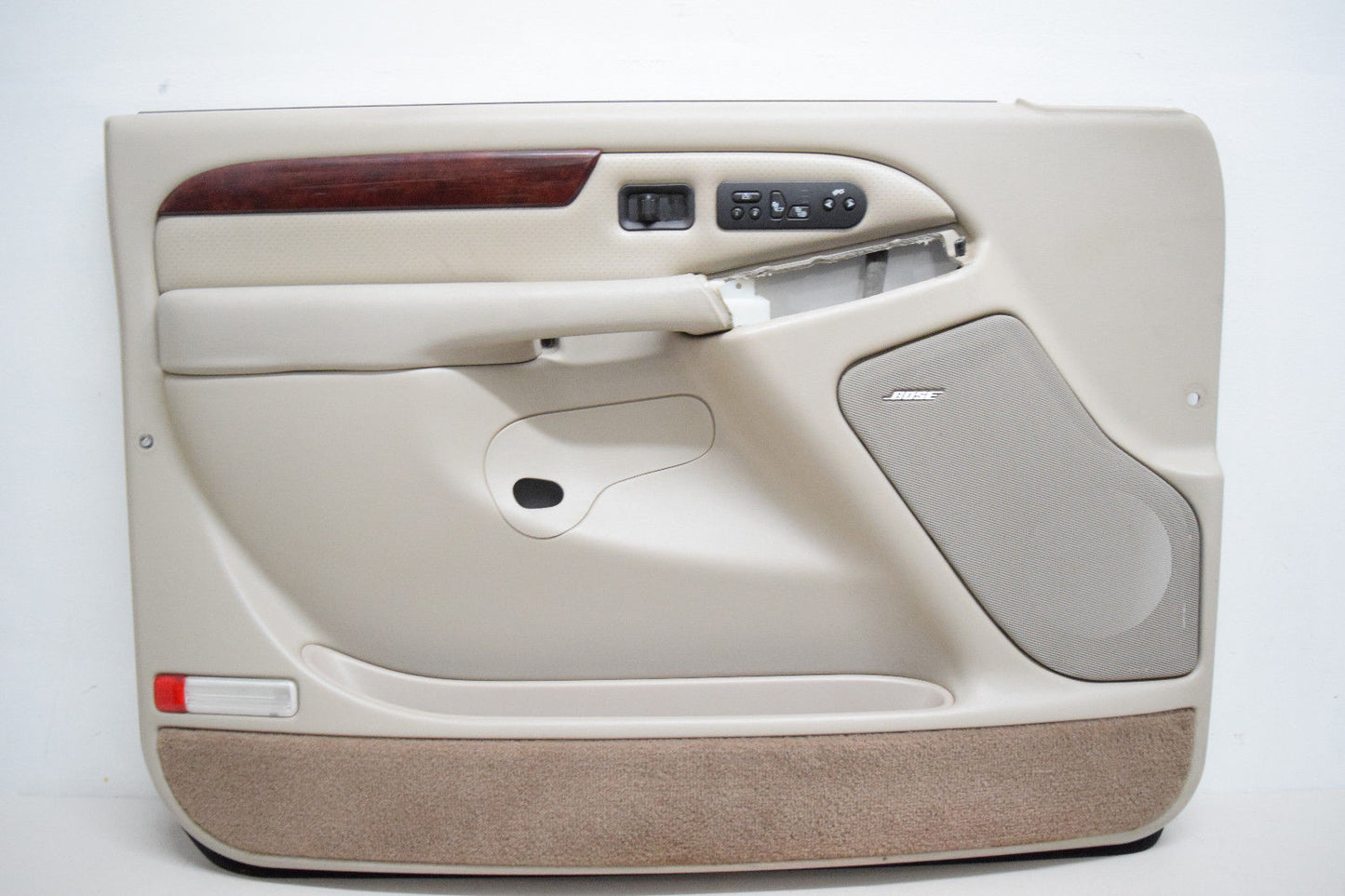 03 04 05 06 CADILLAC ESCALADE TAHOE YUKON DENALI LEFT DRIVER DOOR PANEL OEM