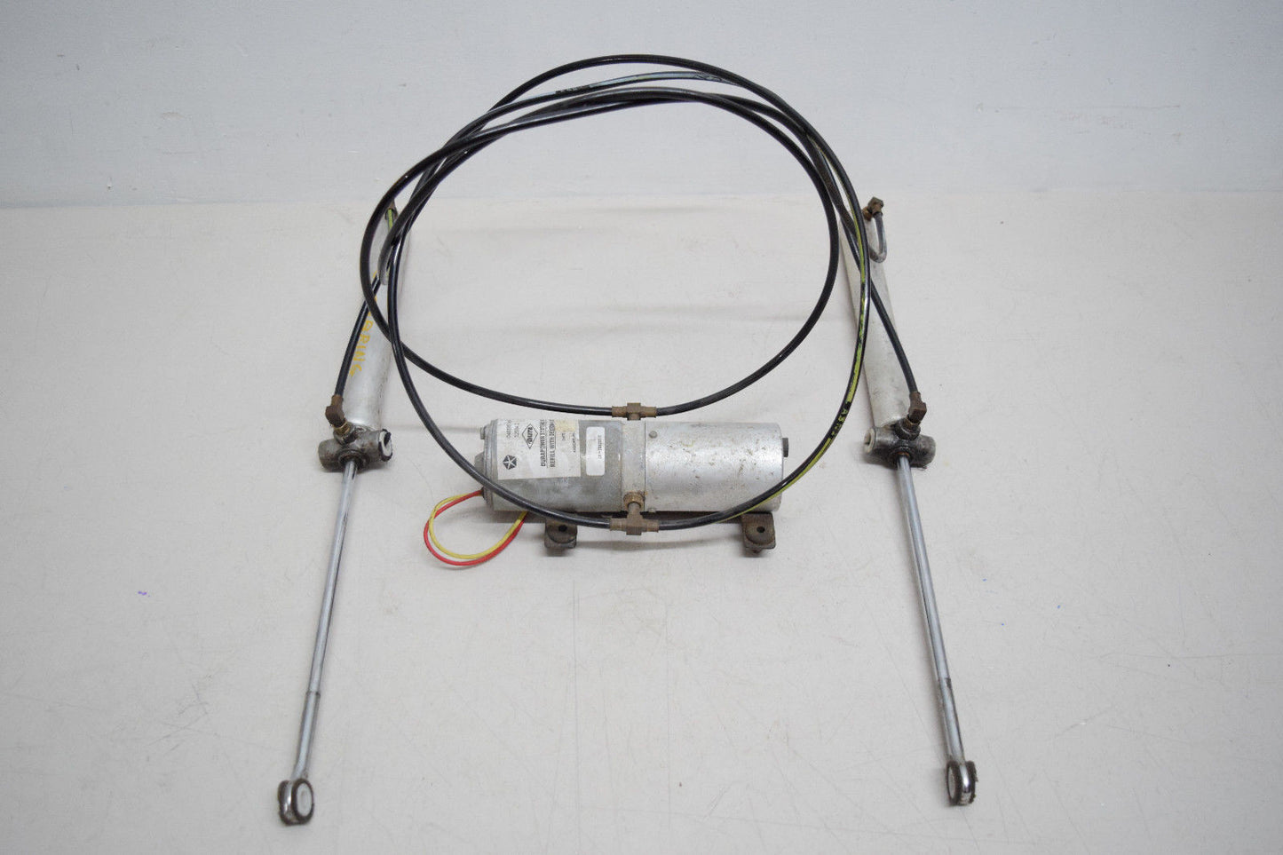 96 - 00 01 02 03 04 05 06 CHRYSLER SEBRING CONVERTABLE ROOF PUMP LINES SHOCKS