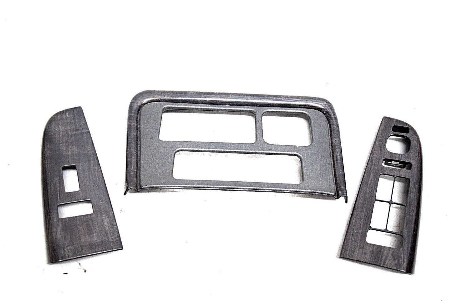 99 00 01 02  YUKON DENALI CENTER  RADIO BEZEL DASH WINDOW SWITCH COVER WOODGRAIN