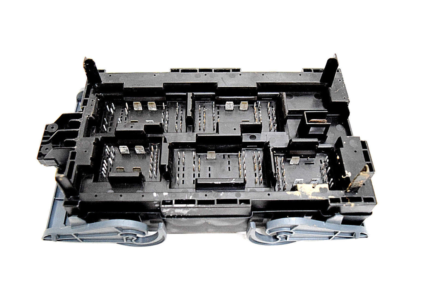 07 08 09 GMC SIERRA AVALANCHE SILVERADO TAHOE ENGINE BAY FUSE BOX FUSEBOX