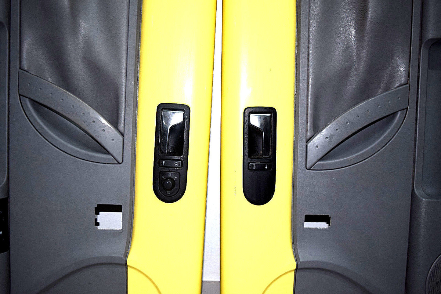 99 00 01 02 03 04 05 06 07 08 09 VW BEETLE DOOR PANEL PANELS  SET YELLOW GRAY