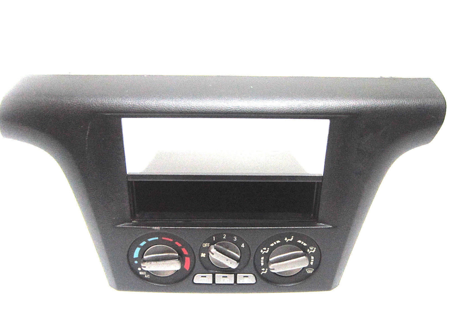 03 04 05 06 MITSUBISHI OUTLANDER DASH CLIMATE CONTROL BEZEL