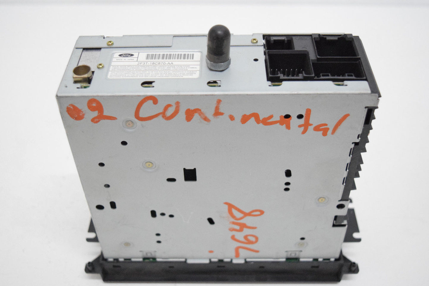 99 00 01 02 LINCOLN CONTINENTAL RADIO CD PLAYER OEM