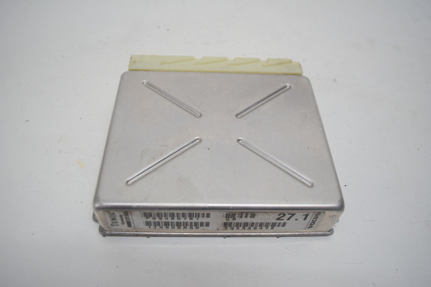 01 02 03 04 VOLVO S60 S70 ENGINE COMPUTER ECU ECM OEM P09480761