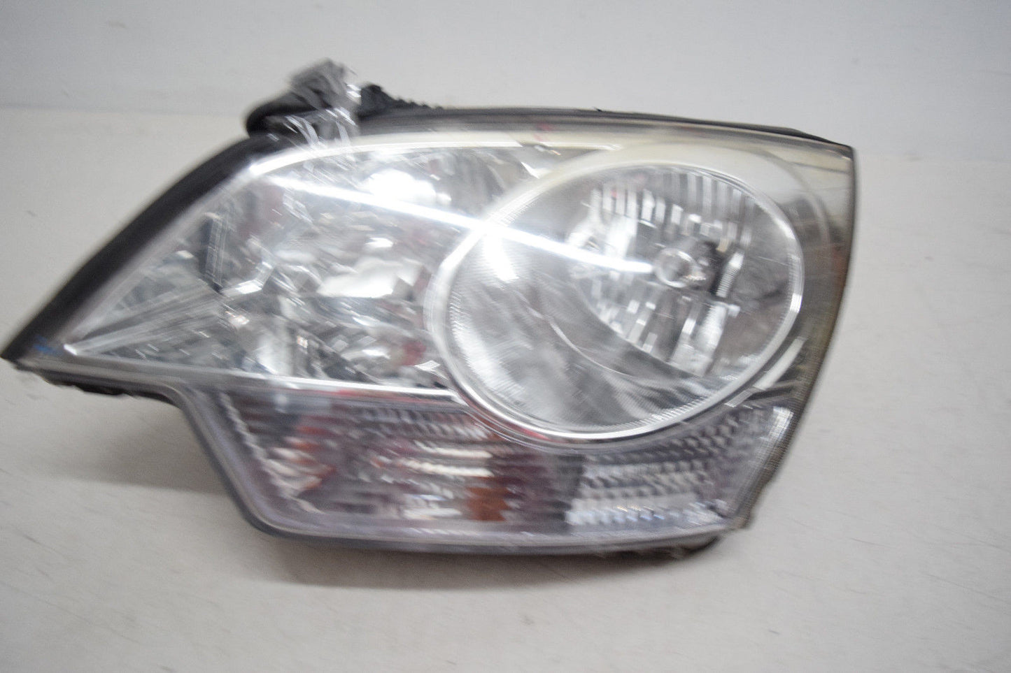08 09 10 11 12 SATURN VUE LEFT DRIVER HEAD LIGHT HEADLIGHT OEM