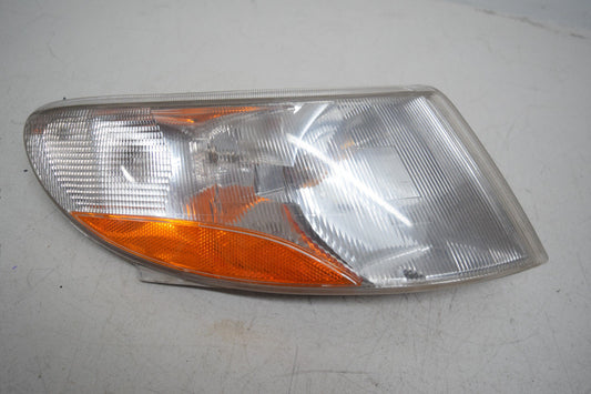03 04 05 NISSAN 350Z RIGHT PASSENGER TURN SIGNAL CORNER LIGHT CRACKED