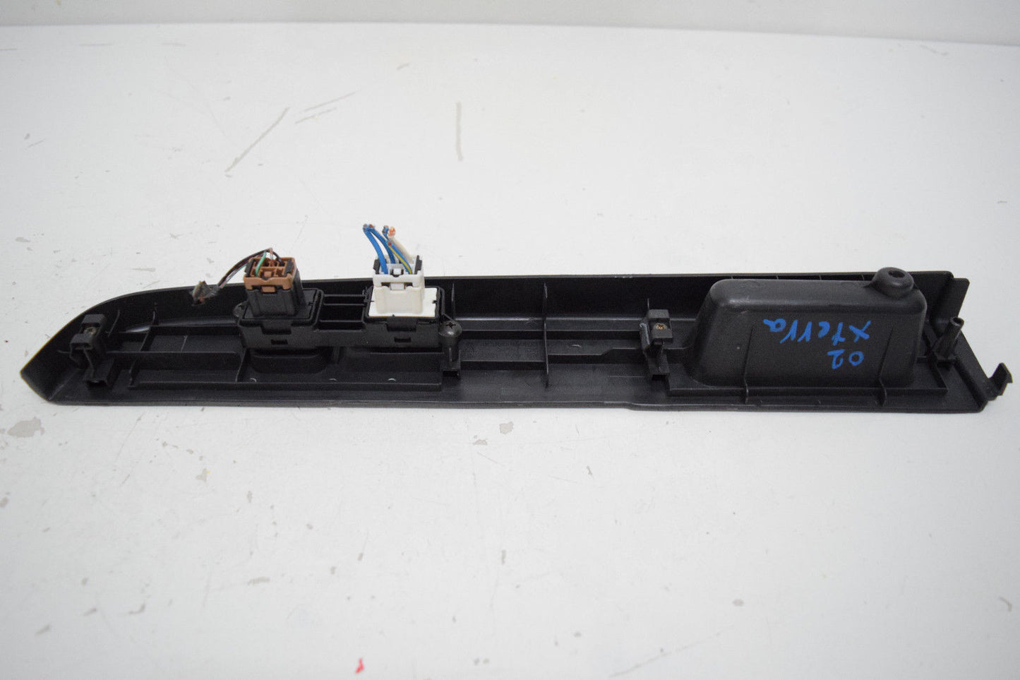 00 01 02 03 04 NISSAN XTERRA RIGHT PASSENGER WINDOW SWITCH OEM