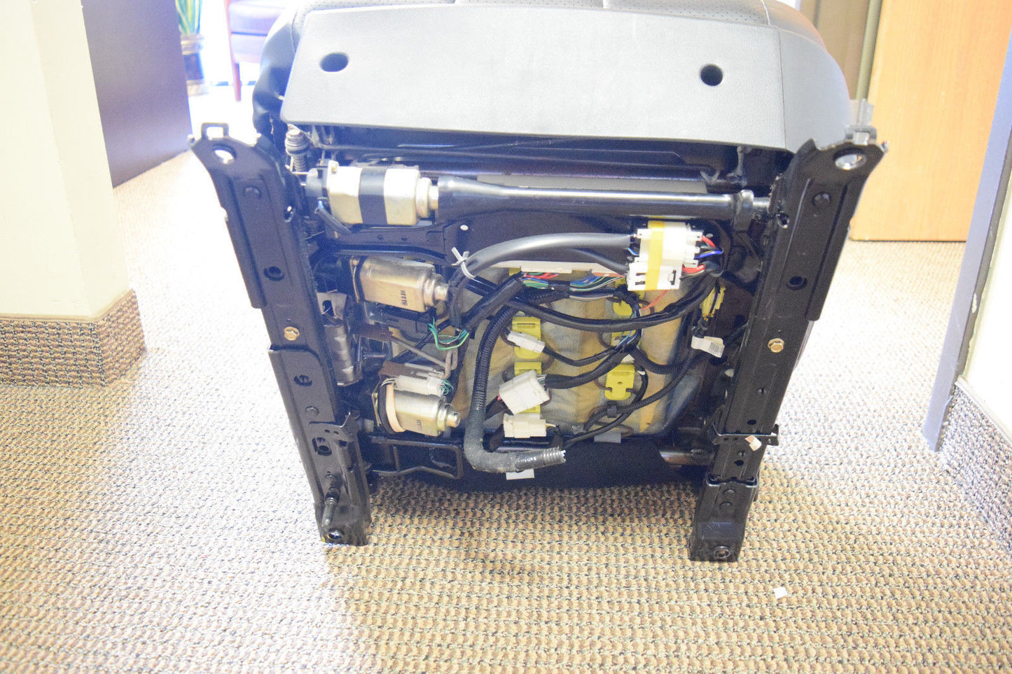 05 06 INFINITI G35 POWER SEAT LEATHER MEMORY OEM