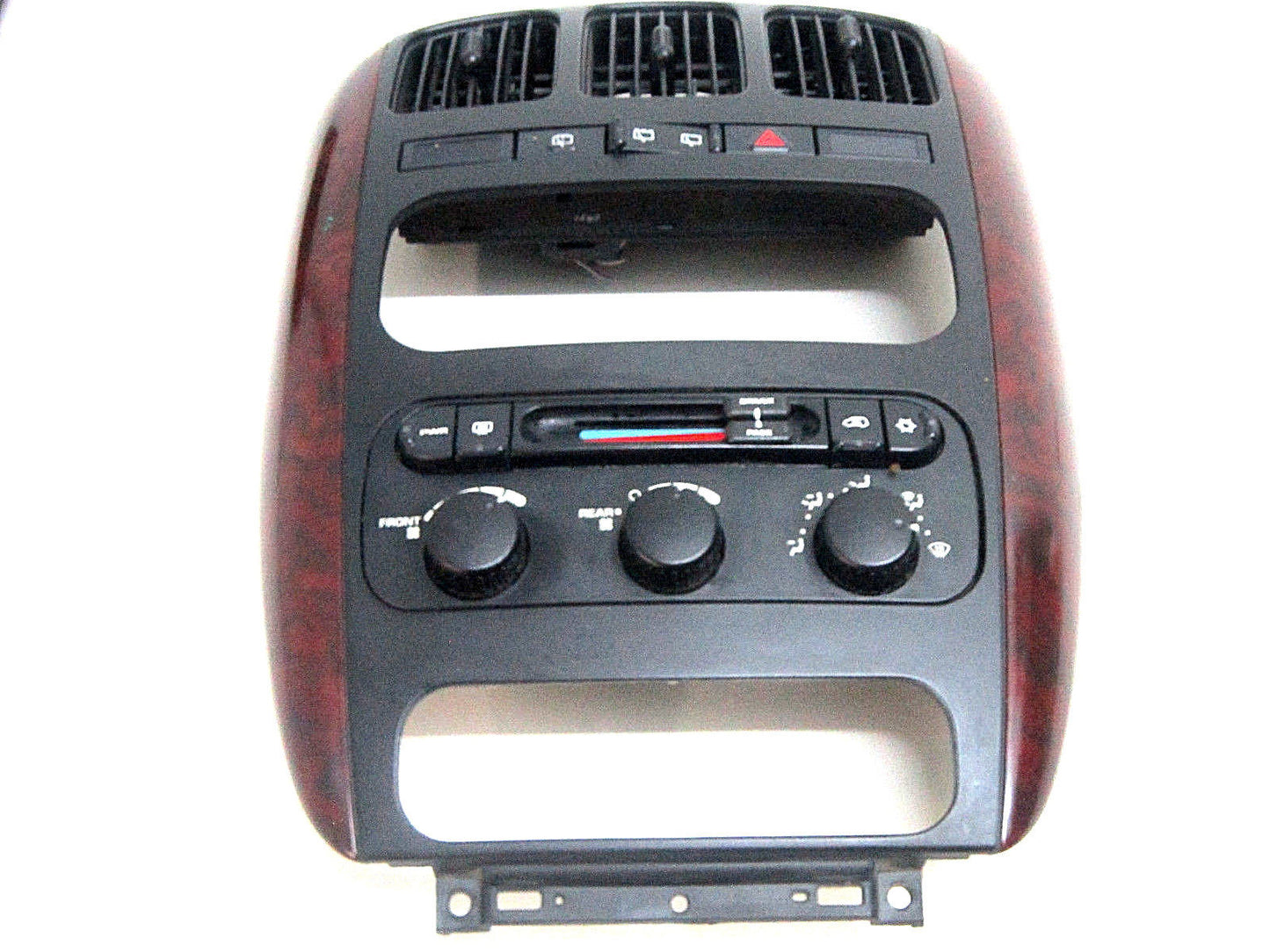 01 02 03 04 05 06 07 CARAVAN MANUAL CLIMATE CONTROL DASH BEZEL TRIM