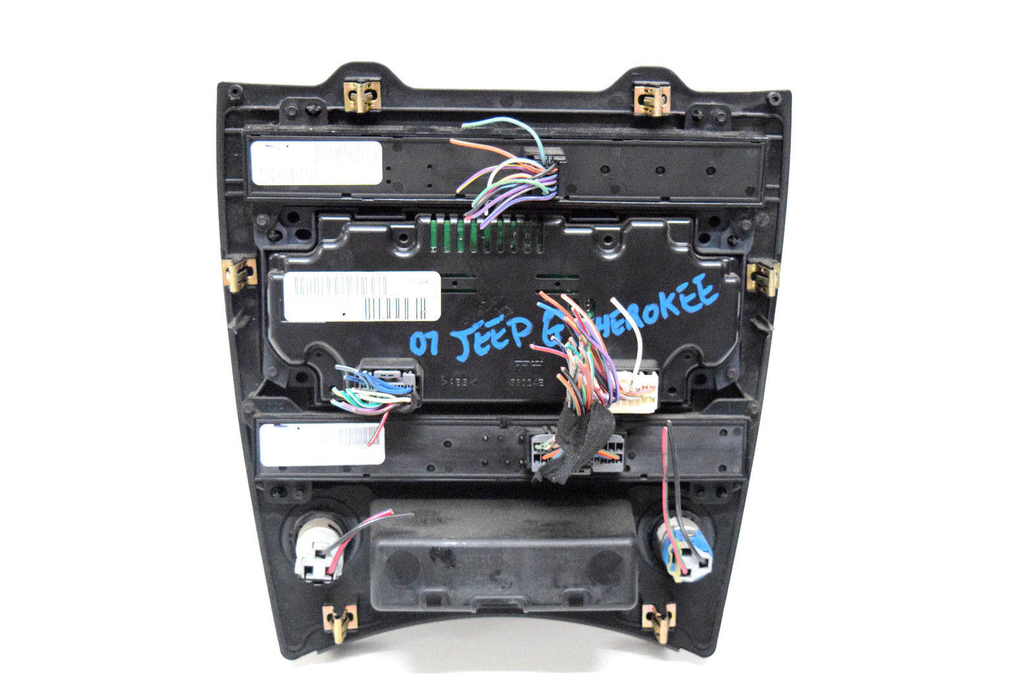 05 06 07 JEEP GRAND CHEROKEE DUEL CLIMATE CONTROL WOODGRAIN DASH BEZEL OEM