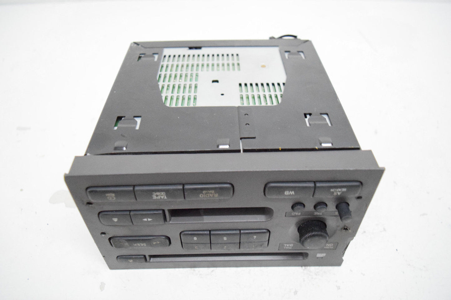 99 00 01 02 03 SAAB 9.5 95 9-5 RADIO CD PLAYER OEM