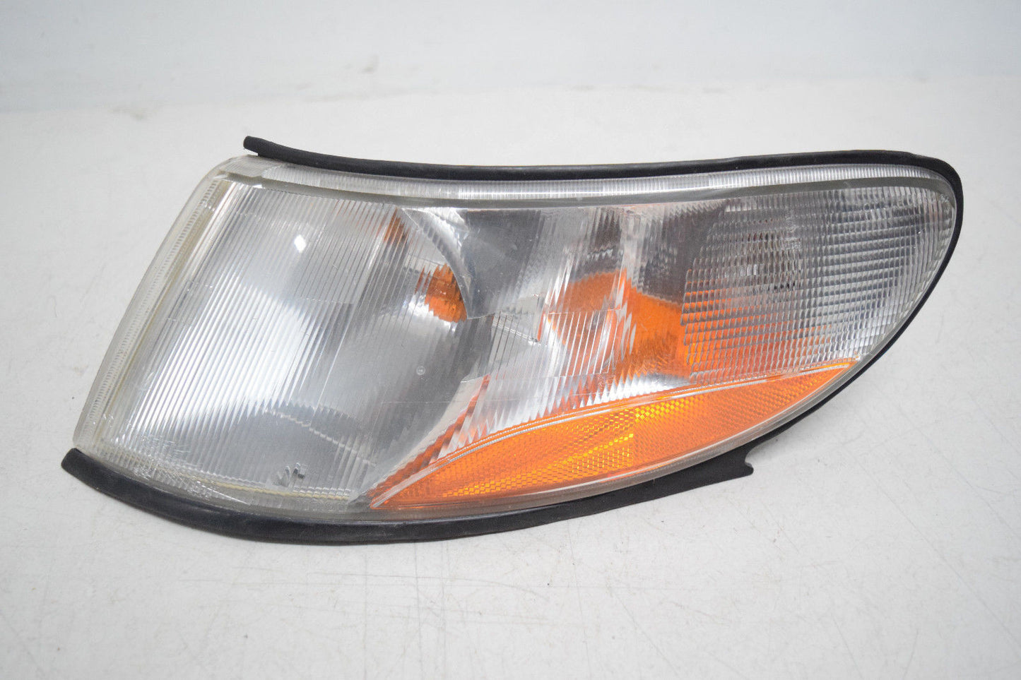99 00 01 02 03 SAAB 9-3 9.3 93 LEFT DRIVER TURN SIGNAL OEM