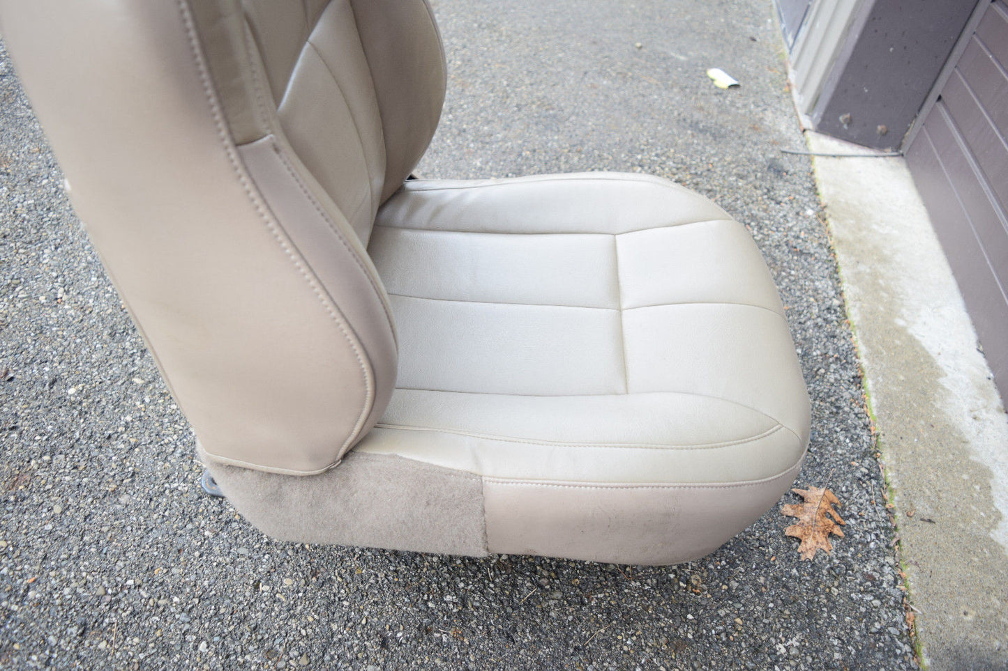 99 00 01 02 03 04 JEEP GRAND CHEROKEE DRIVER POWER SEAT WITH MEMORY EXCELLENT